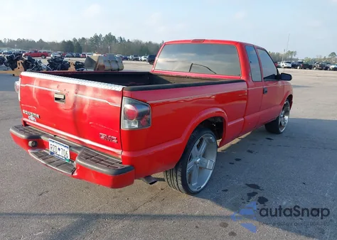 2002 GMC Sonoma Sls z USA, uszkodzony, nr VIN 1GTCS19WX28214602